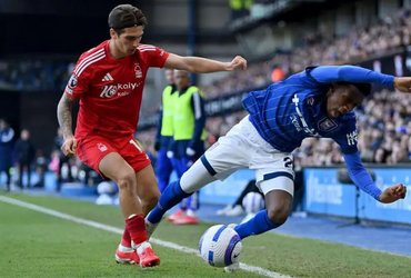 Ipswich Town vs Nottingham Forest (22:00 – 15/03)