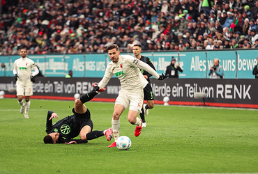 Augsburg vs VfL Wolfsburg (21:30 – 15/03)